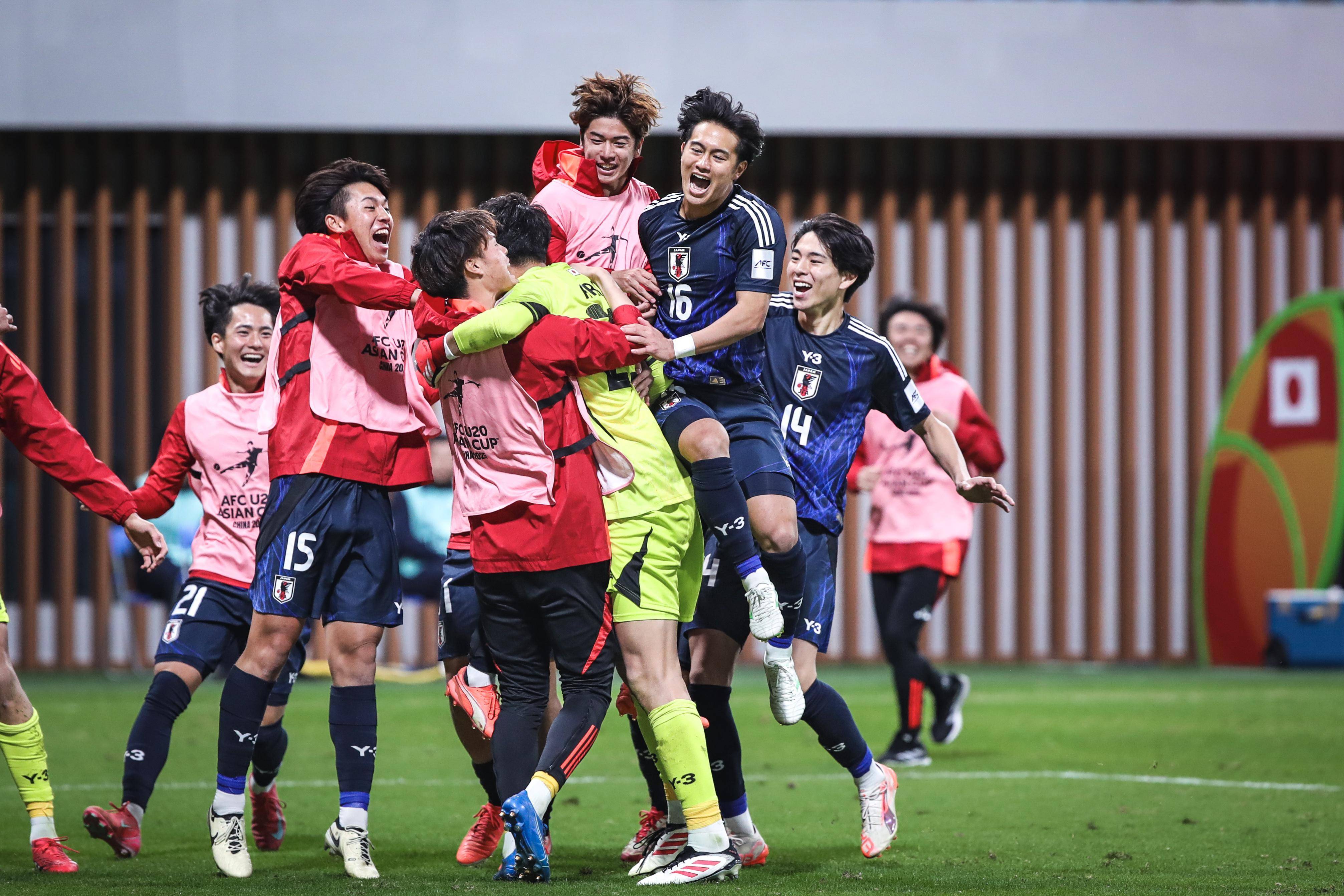 冷门频出！亚洲杯战况跌宕起伏