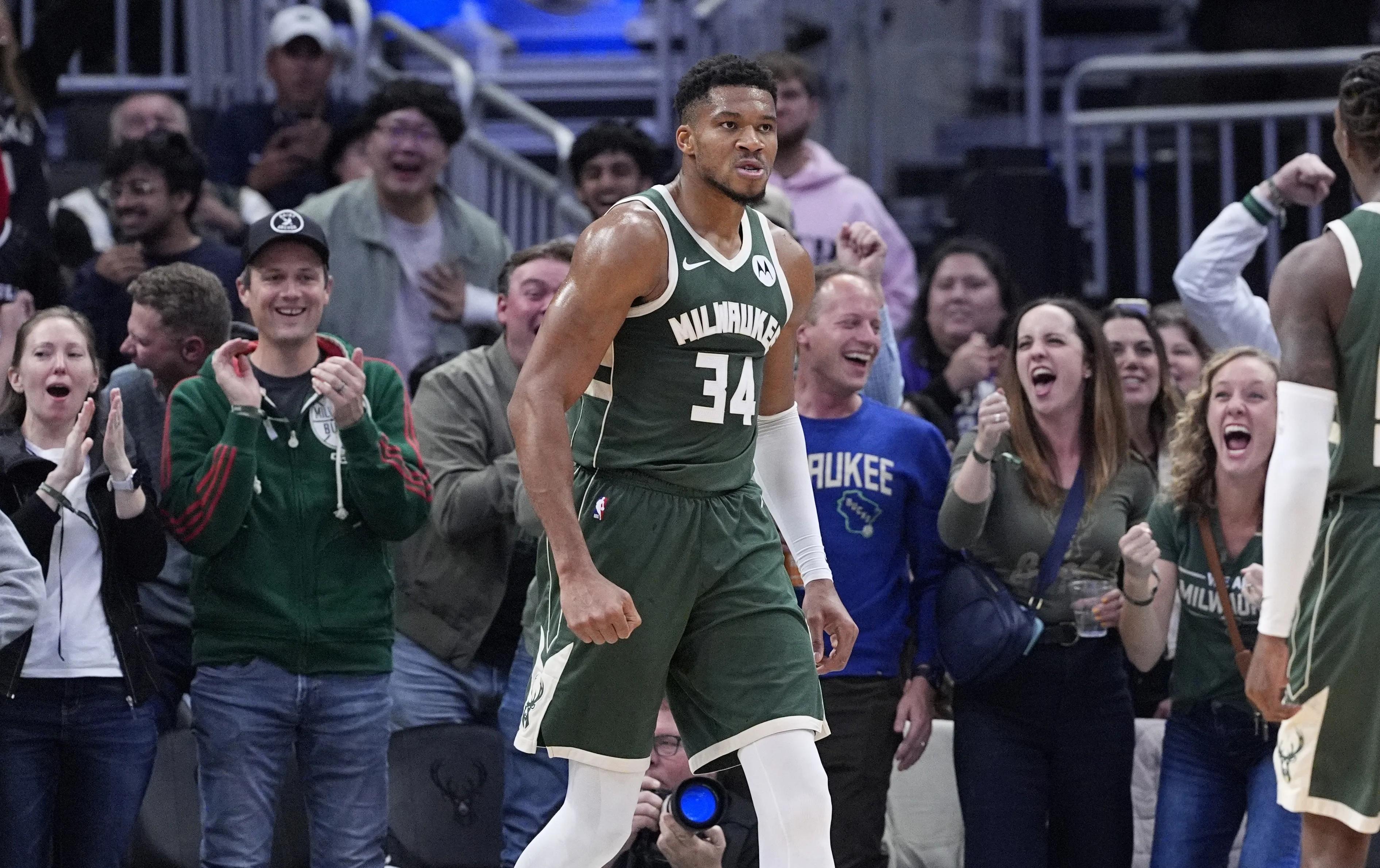 包含上海队完胜凯尔特人，利拉德惊艳四座的词条