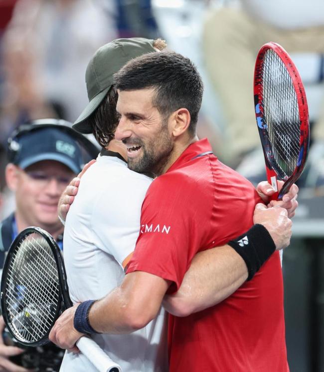 拉沃尔杯险胜ATP总决赛，德约科维奇刷新纪录