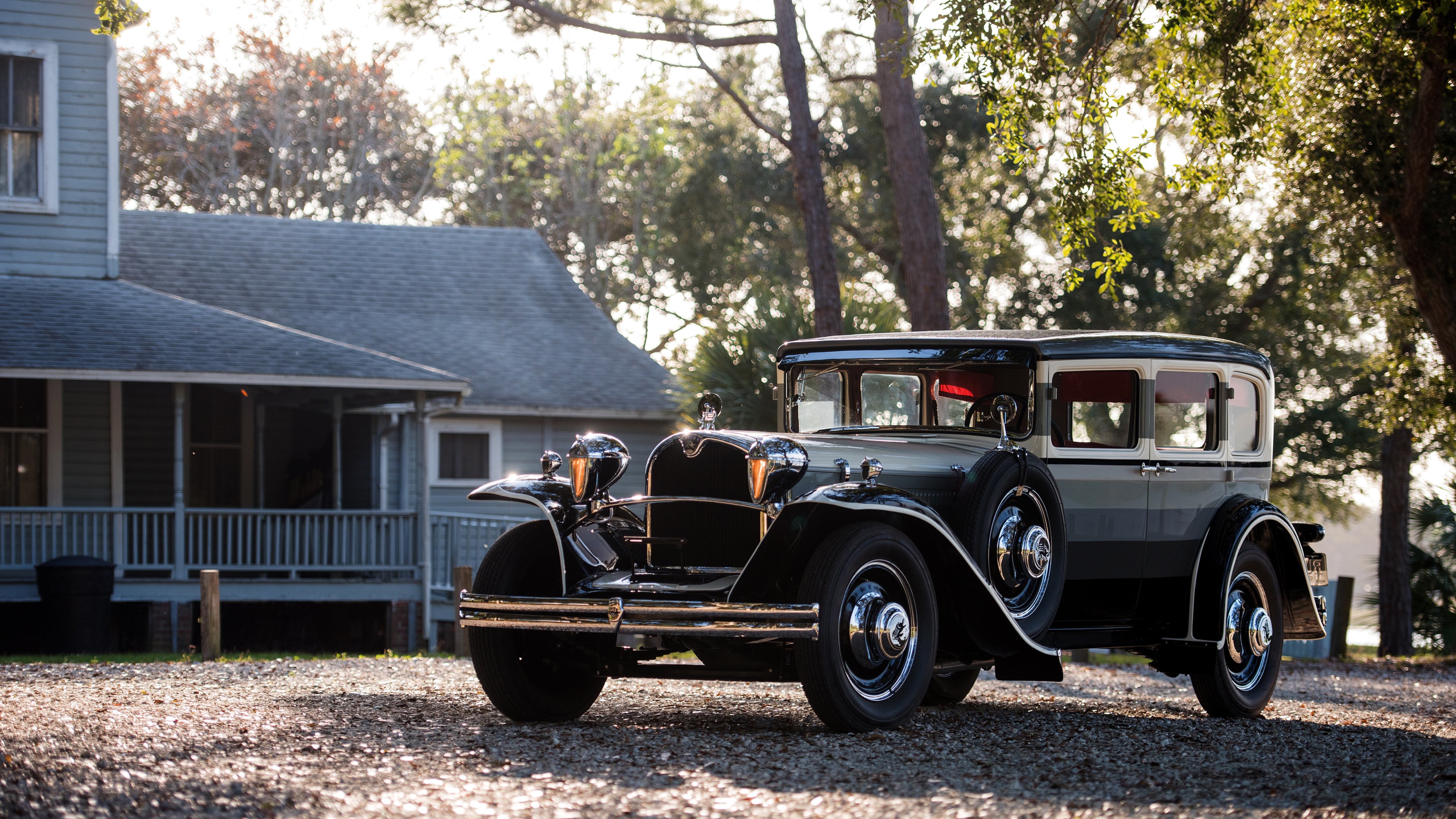 东决燃夜，武切维奇的三分冷箭，穿透沸腾的历史
