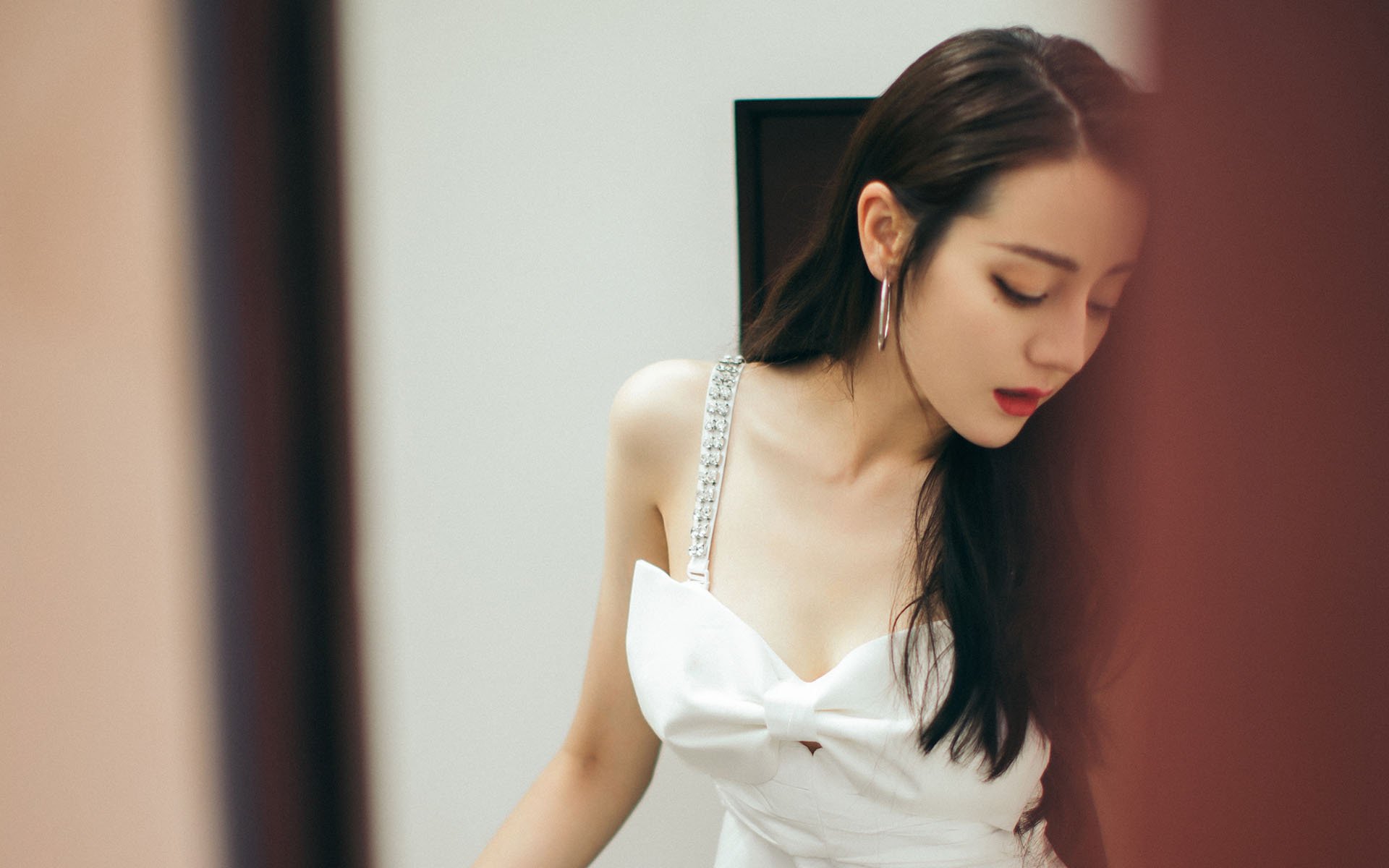 当2米16的守护神降临绿茵场,戈贝尔如何用篮球之躯定义足球之夜的唯一性